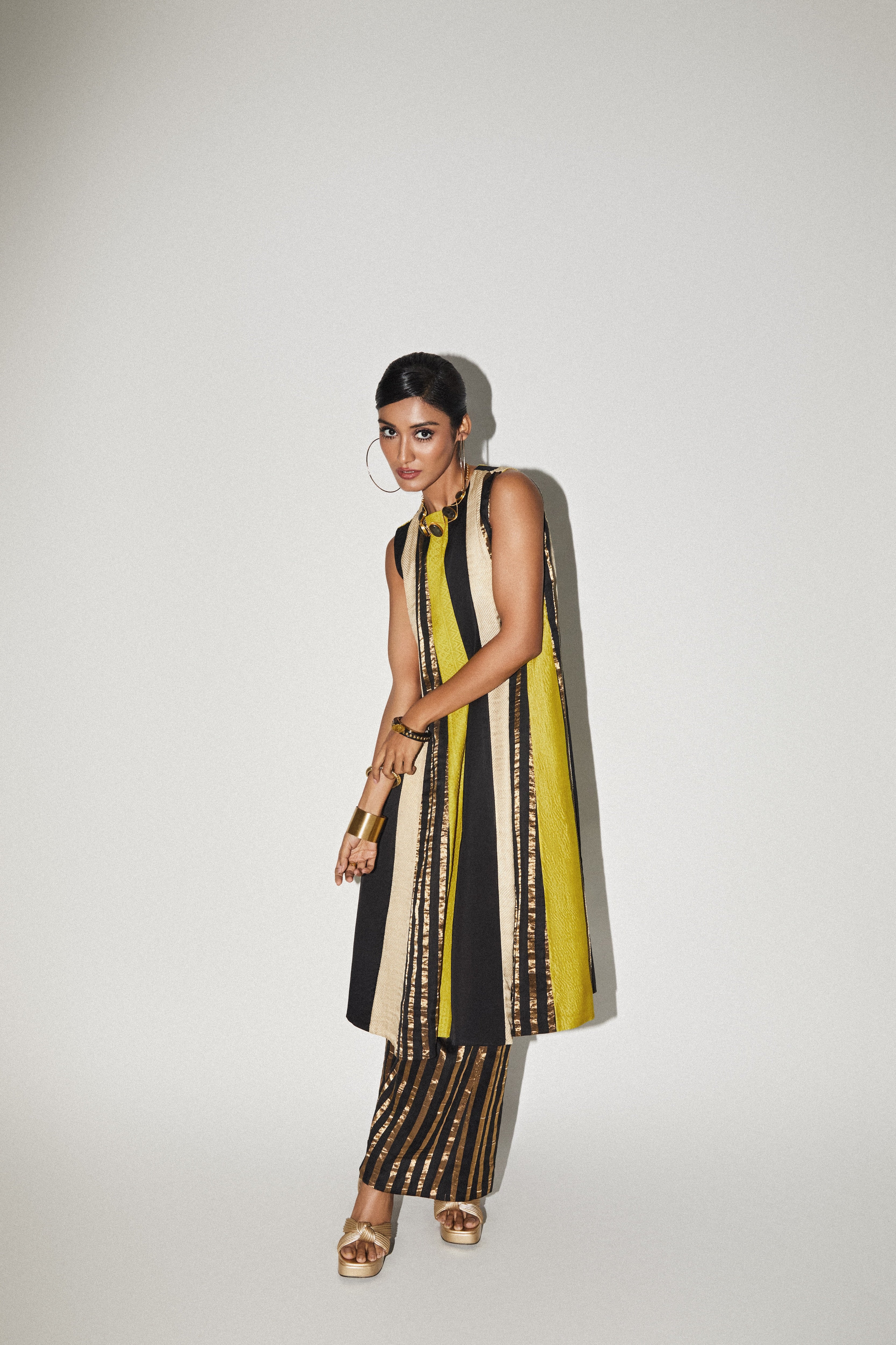 Black & Gold Stripe Pants KAANJJ Black & Gold Stripe Pants KAANJJ